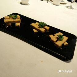 八分饱新中餐的一品蛋酥 镇江美食界的味觉惊喜，大众点评亲测实录